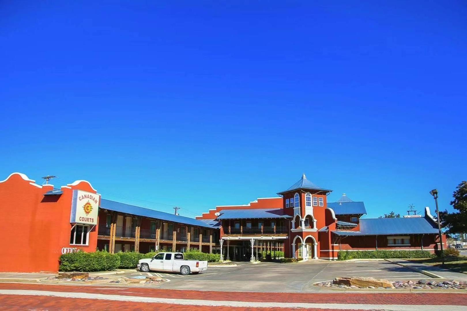 Bo Hotel Canadian Courts Kültér fotó